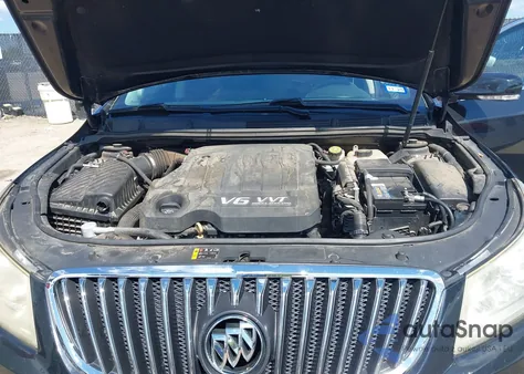 2013 Buick Lacrosse Leather Group из США, поврежденный, VIN 1G4GC5E30DF333089